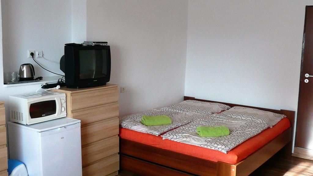 Apartments U Cara 捷克布杰约维采 外观 照片